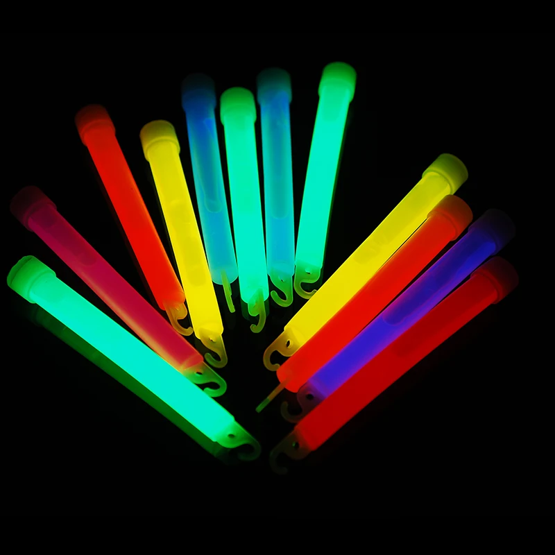 Świecące pałeczki z haczykiem  – Glow Sticks Survival recenzja i cena